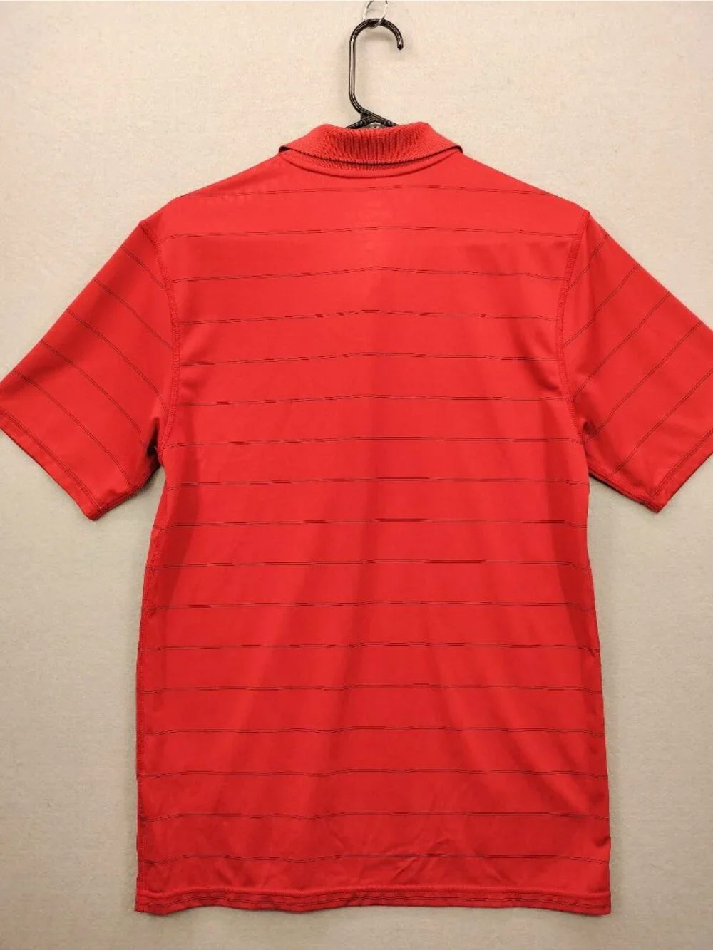 Nike S Mens Polo Shirt Red Striped Dri-FIT Short Sleeve Moisture Wicking Golf